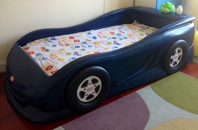twin size race car bed